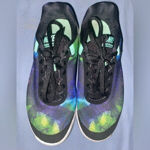 Nike Black and Blue Women’s Athletic Shoes Size 6